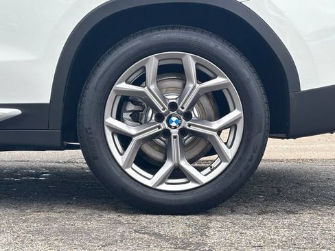 Certified 2023 BMW X3 xDrive30i w/ Premium Package w/ZPA AWD/4WD image 4