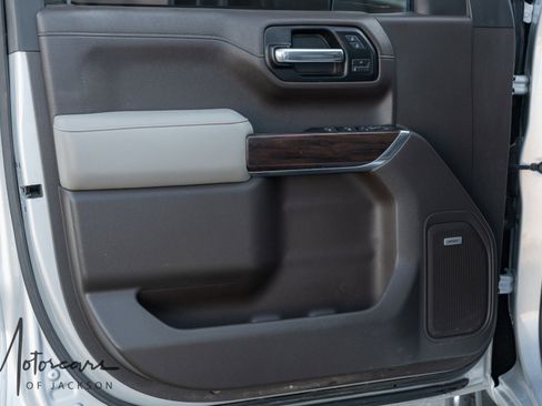 Used 2019 GMC Sierra 1500 SLT w/ SLT Premium Plus Package image 36