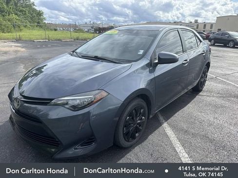Used 2019 Toyota Corolla LE FWD image 3
