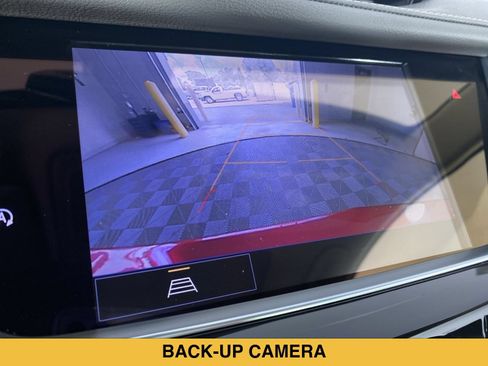 Certified 2024 Cadillac XT5 Premium Luxury w/ LPO, Floor Liner Package AWD/4WD image 6