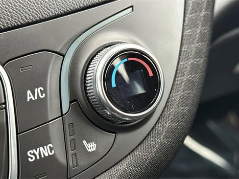 Used 2023 Chevrolet Malibu LT image 30