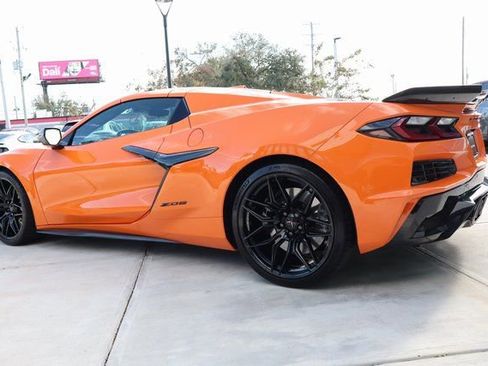 Used 2024 Chevrolet Corvette Z06 w/ Stealth Interior Trim Package image 6