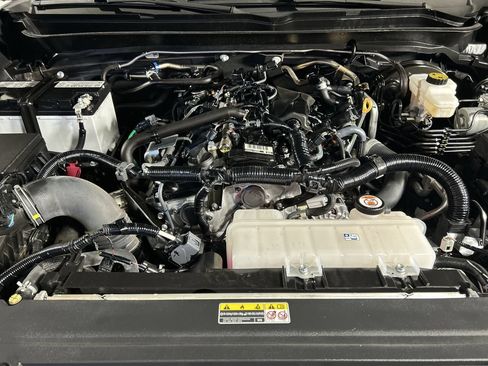 Used 2025 Toyota Tacoma TRD Sport RWD image 11