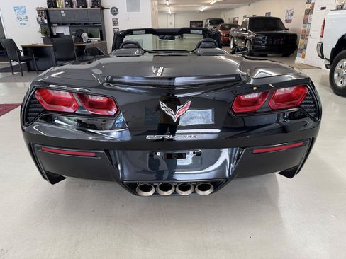 Used 2014 Chevrolet Corvette Stingray Convertible w/ Battery Protection Package RWD image 34