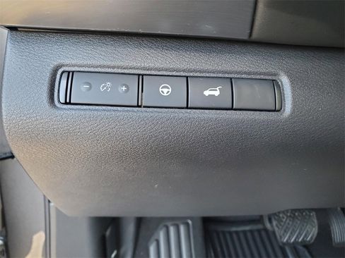 Certified 2025 Nissan Pathfinder SL w/ Cargo Package image 19