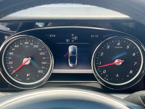Used 2018 Mercedes-Benz E 400 4MATIC Cabriolet w/ Premium 2 Package (Q02) image 12