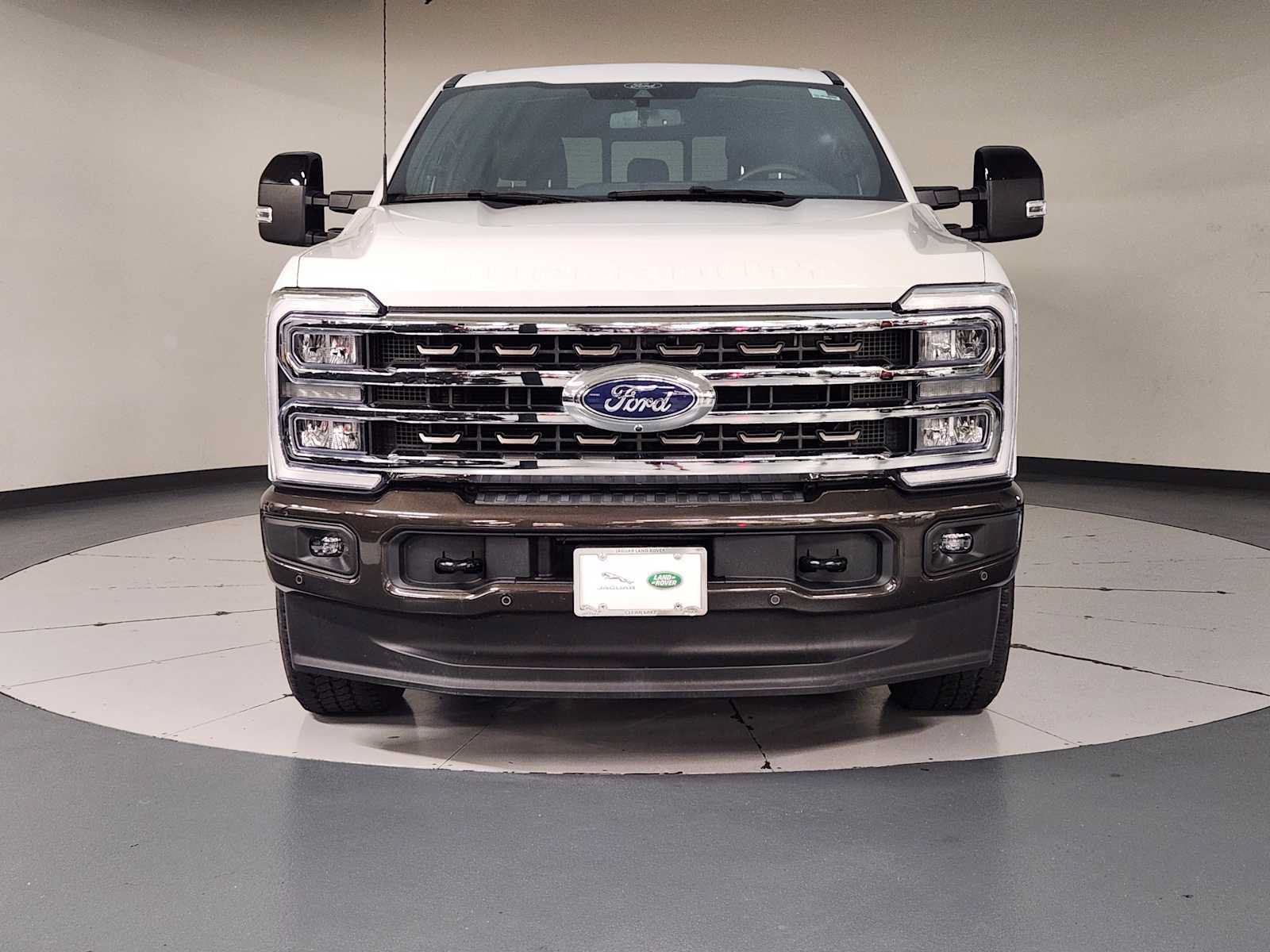Used 2024 Ford F250 King Ranch AWD/4WD image 9