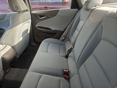 Used 2023 Chevrolet Malibu LS image 6