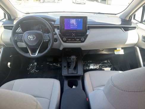New 2026 Toyota Corolla Cross LE AWD/4WD image 21