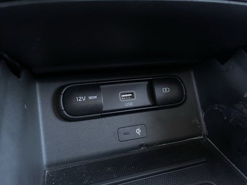 Used 2020 Kia Telluride SX w/ Towing Package image 19