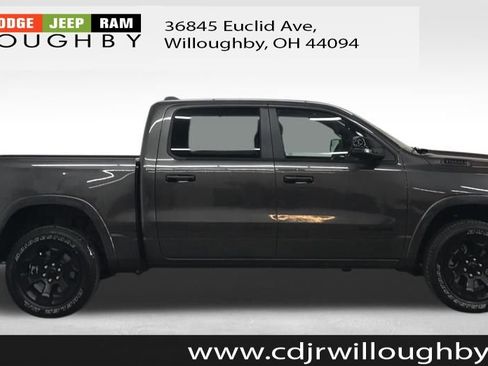 New 2026 RAM 1500 4x4 Crew Cab image 4