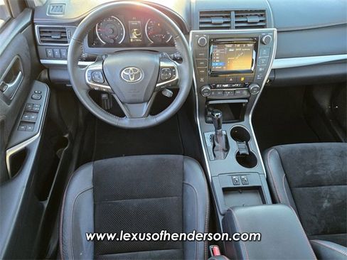 Used 2015 Toyota Camry XSE image 13