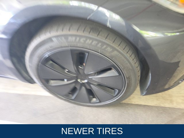 Used 2025 Tesla Model 3 Long Range RWD image 3