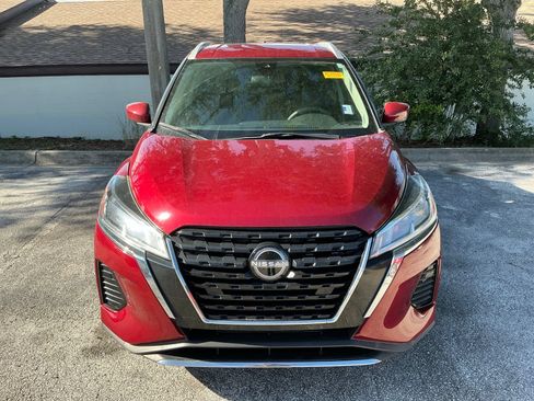 Used 2022 Nissan Kicks SV FWD image 3