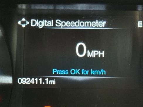 Used 2019 Ford Mustang Premium image 18