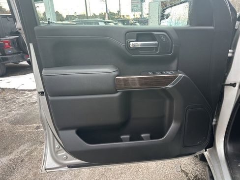 Used 2021 GMC Sierra 1500 Elevation image 15