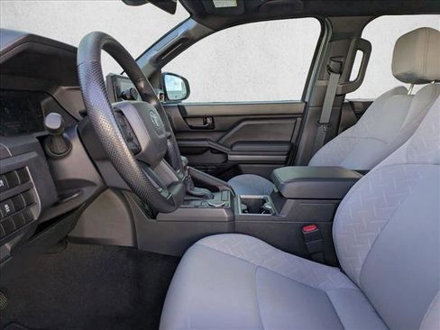 Certified 2025 Toyota Tacoma SR5 image 15