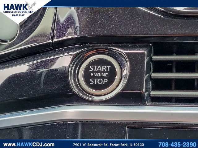 Used 2024 Nissan Pathfinder SV AWD/4WD image 18