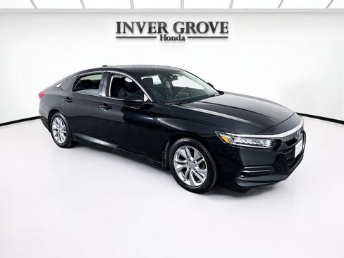 Used 2018 Honda Accord LX image 3