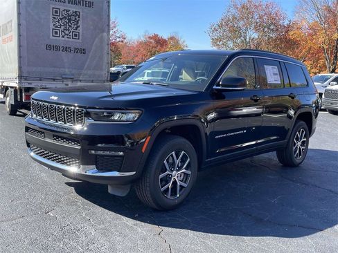 New 2025 Jeep Grand Cherokee L Limited image 45