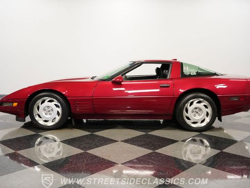 Used 1991 Chevrolet Corvette ZR-1 RWD image 8