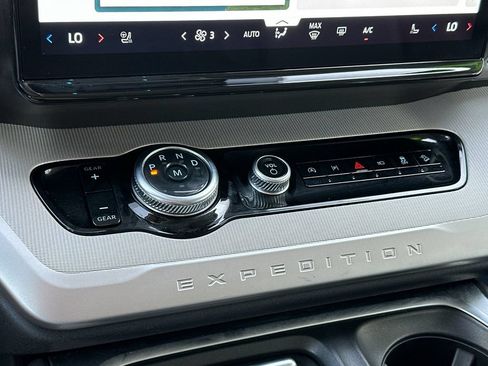 Certified 2025 Ford Expedition Max Active AWD/4WD image 20