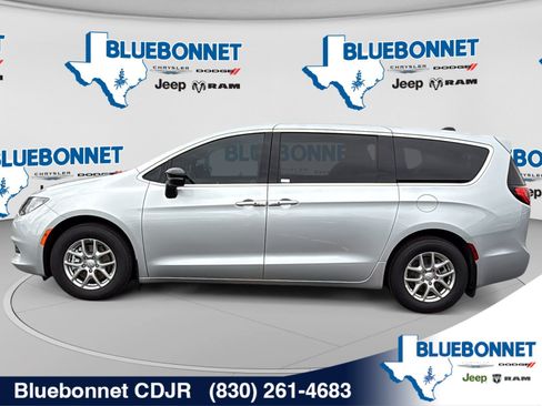 New 2026 Chrysler Voyager LX FWD image 2