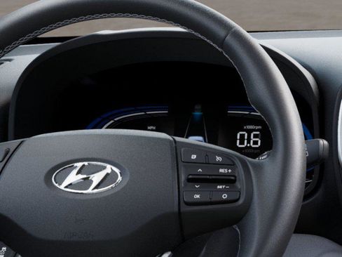 New 2026 Hyundai Venue SEL FWD image 14
