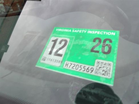 Used 2016 Kia Sorento EX image 31