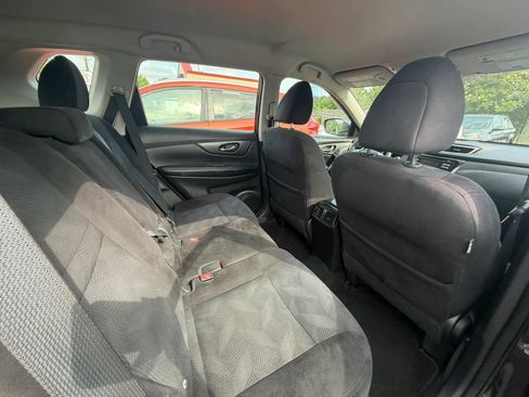 Used 2014 Nissan Rogue S FWD image 14
