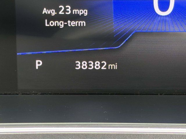 Used 2023 Volkswagen Tiguan SE w/ Panoramic Sunroof Package AWD/4WD image 28