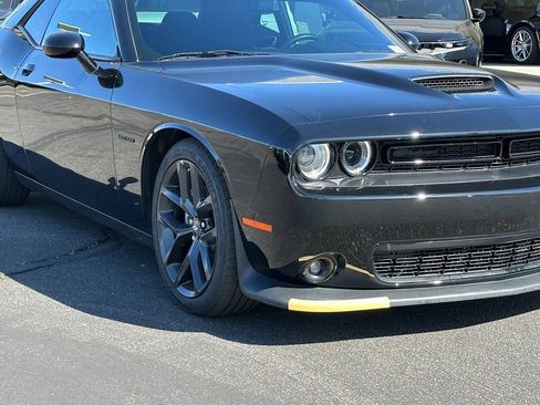 Certified 2022 Dodge Challenger R/T w/ Blacktop Package image 11