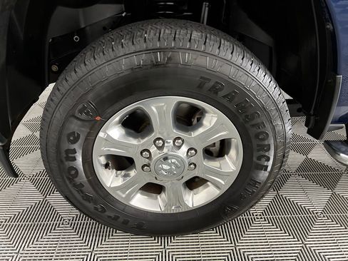 Used 2024 RAM 2500 Big Horn w/ Level 2 Equipment Group image 12