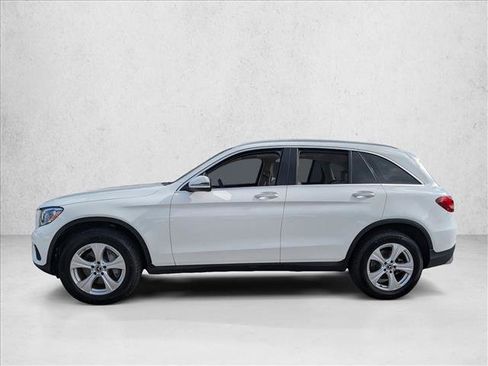 Used 2018 Mercedes-Benz GLC 300 4MATIC image 9