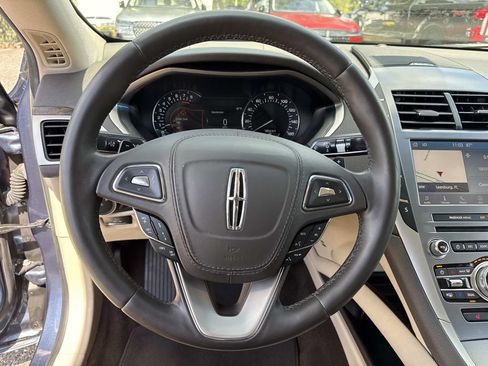 Used 2019 Lincoln MKZ Reserve w/ Reserve Plus Package AWD/4WD image 26