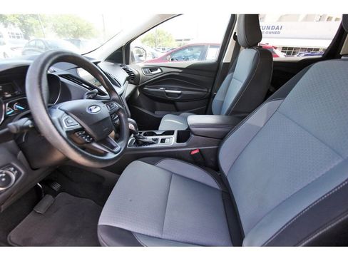Used 2019 Ford Escape SE FWD image 15