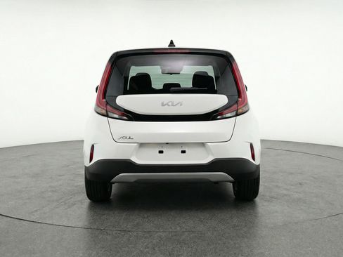 Used 2025 Kia Soul LX w/ LX Technology Package image 7