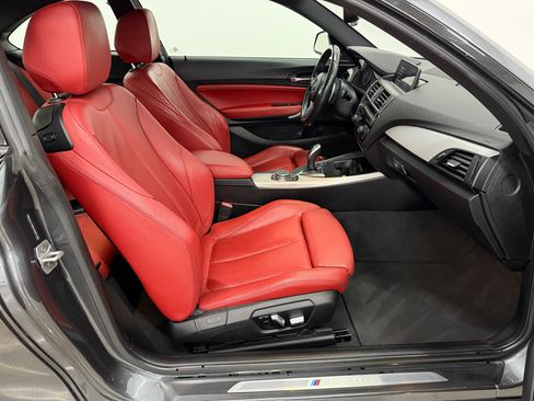 Used 2017 BMW M240i Coupe image 16