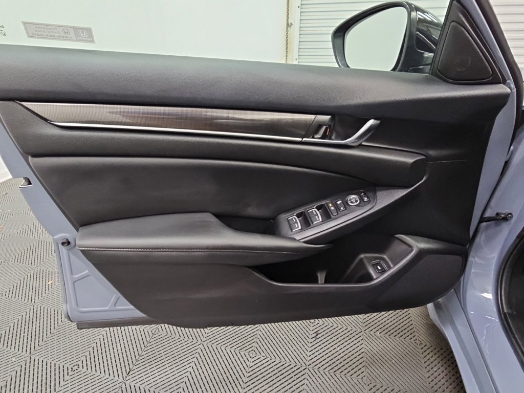 Used 2022 Honda Accord Sport image 29