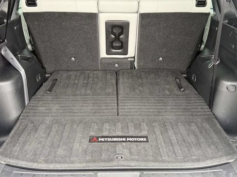 Used 2022 Mitsubishi Outlander SEL AWD/4WD image 22