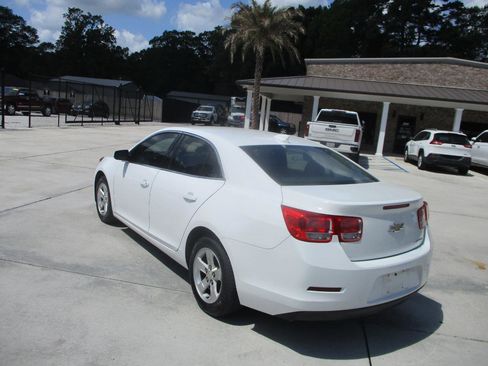 Used 2016 Chevrolet Malibu LT image 30