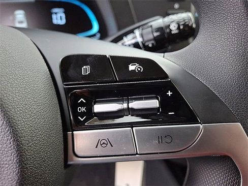 New 2026 Hyundai Elantra SE image 12