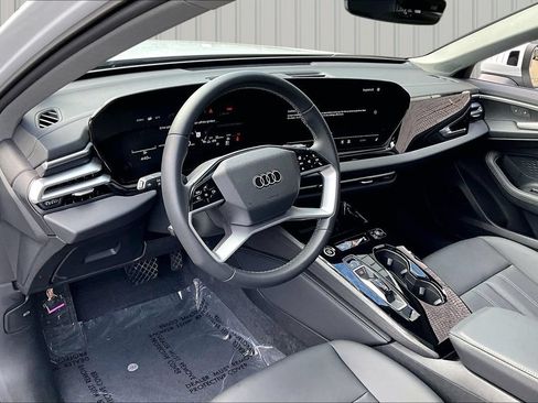 Used 2025 Audi A5 2.0T Premium w/ Convenience Package AWD/4WD image 17