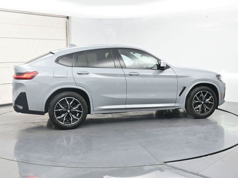 Used 2023 BMW X4 xDrive30i w/ M Sport Package AWD/4WD image 31