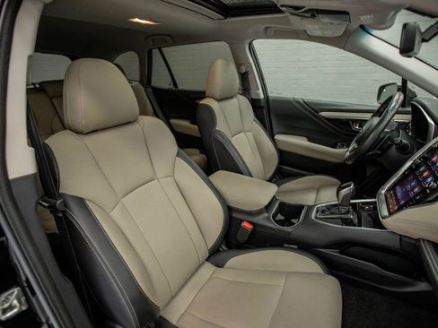 Used 2021 Subaru Outback Limited image 21