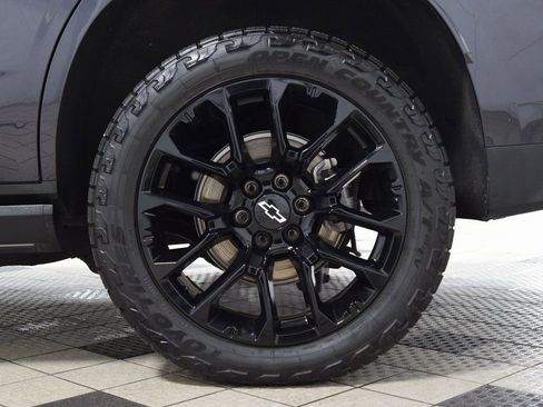 Used 2023 Chevrolet Tahoe High Country w/ LPO, Illumination Package AWD/4WD image 26