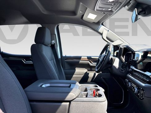 New 2025 Chevrolet Silverado 1500 LT AWD/4WD image 8