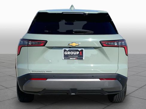 Certified 2026 Chevrolet Equinox LT AWD/4WD image 5