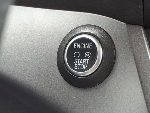 Used 2019 Ford Escape SE FWD image 22