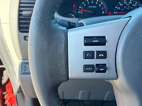 Used 2016 Nissan Frontier SV w/ SV Value Truck Package image 30